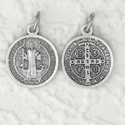 Medals: St. Benedict 3/4'' Medal (5 Pack)